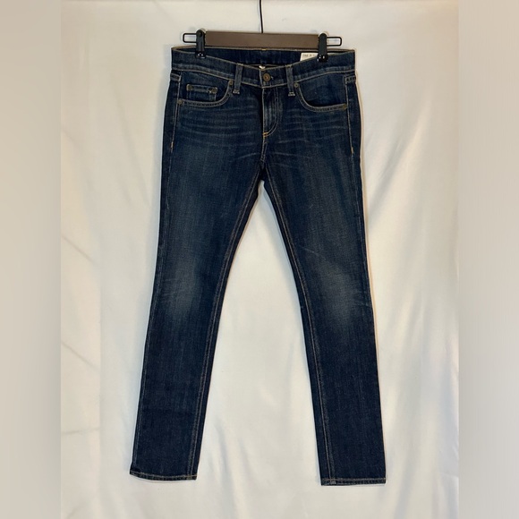 Rag and Bone Tomboy mid-rise jeans in color Aged , Size 24 - Picture 3 of 6